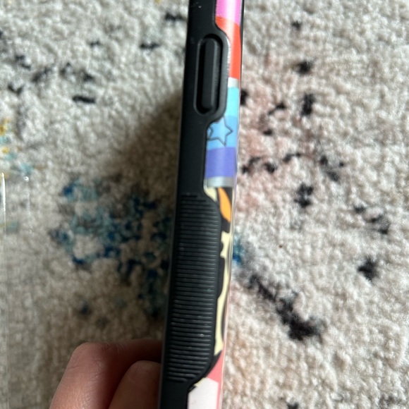 Casely Bold iPhone 11 case - Picture 6 of 6